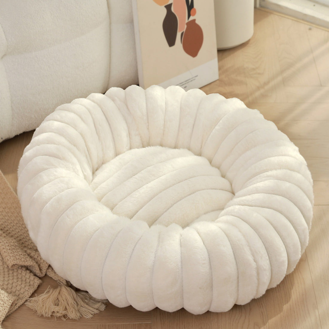 Plush Round Pet Nest Warm Winter Sleeping Bed Cozy Kennel